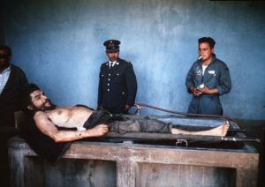 TO GO WITH AFP STORY BY GABRIEL RUBIO GIRON (FILES) A picture taken on October 10, 1967 shows the body of Ernesto "Che" Guevara, the Argentine-born hero of Latin American revolutionaries is on public display in Vallegrande. Lost for half a century, historic photographs of Cuban revolutionary Che Guevara taken by an AFP photographer shortly after his execution have come to light in a small Spanish town. The photographs belong to Imanol Arteaga, a local councillor in the northern Spanish town of Ricla. He inherited them from his uncle Luis Cuartero, a missionary in Bolivia in the 1960s.   AFP PHOTO/ MARC HUTTEN