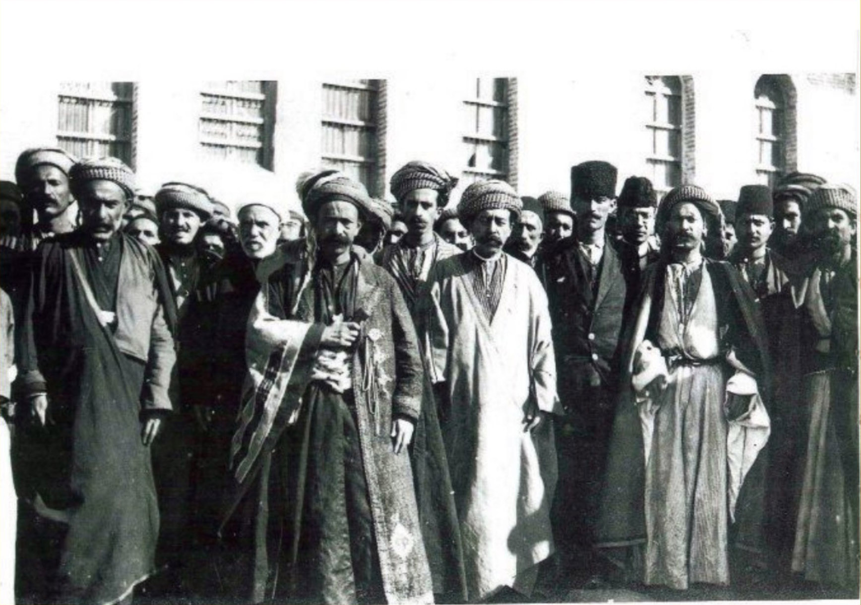 باشووری كوردستان لە كاتی دوورخستنەوەی شێخ مەحمود و سەرهەڵدانی چالاكی توركەكان بە سەرۆكایەتی ئۆزدەمیر پاشا 1919- 1922  